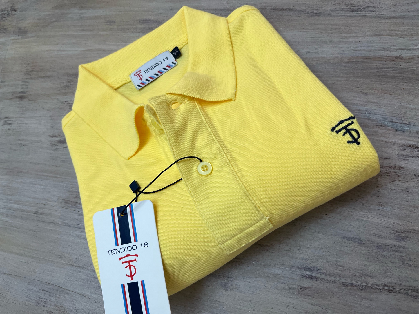 Polo Amarillo