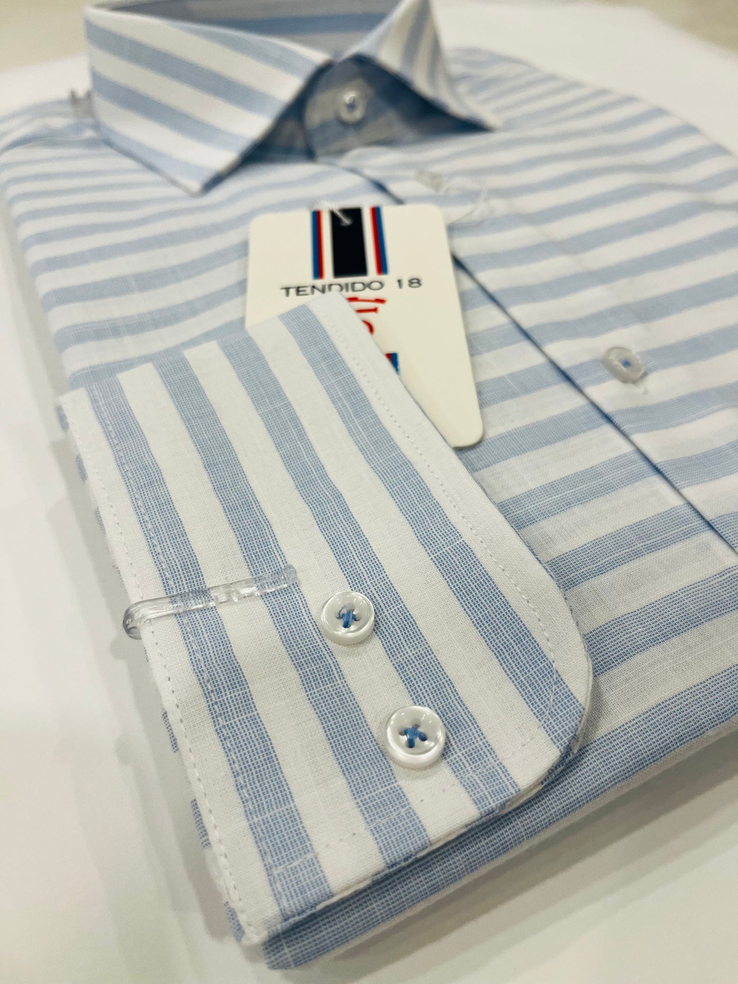 Camisa rayas celestes