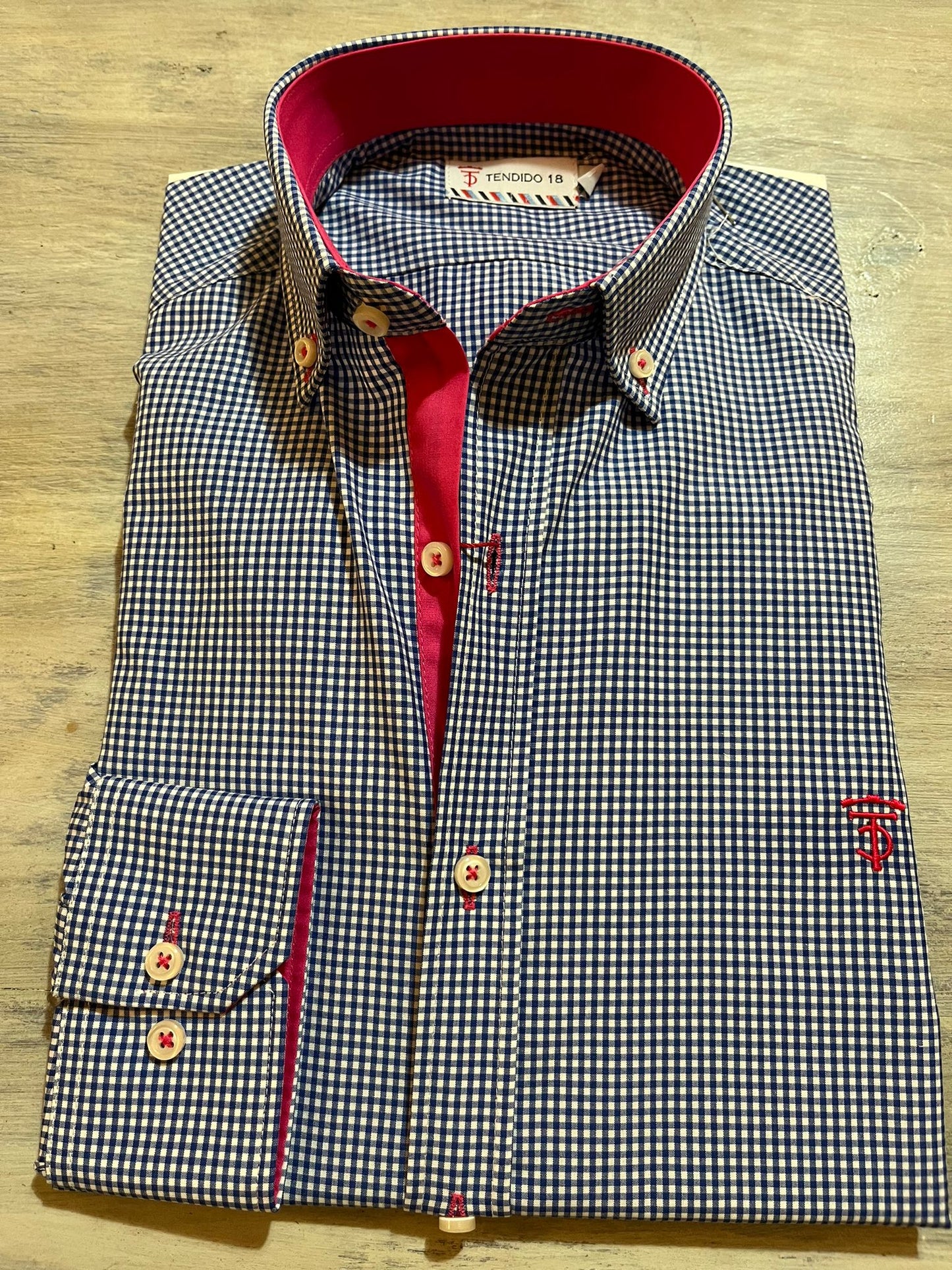 Camisa cuadrito azulón con fucsia